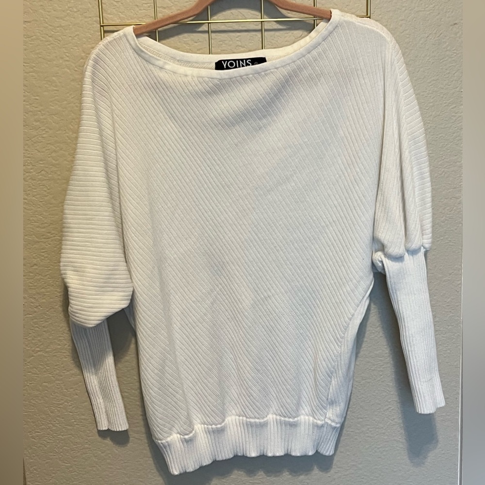 YOINS White Off-the-Shoulder Sweater with Ribbed Texture